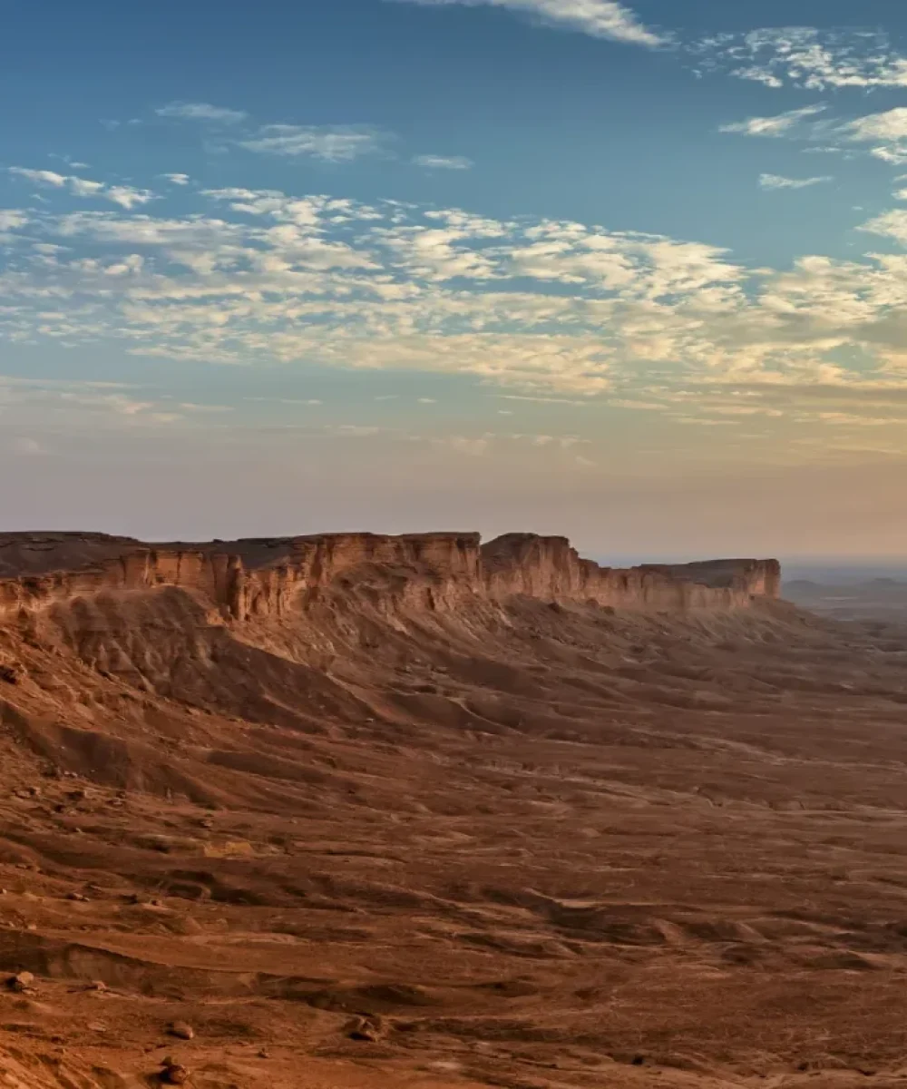 Edge_of_the_World_Riyadh_1920x1080webp_5e55637860 (1)_resized